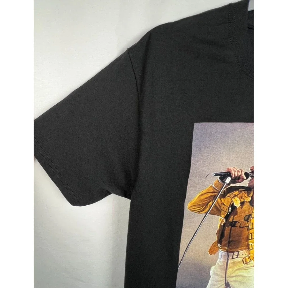 CHAMPION QUEEN Official Merch Graphic T-Shirt Medium Black Freddie Mercury Band - Picture 5 of 13